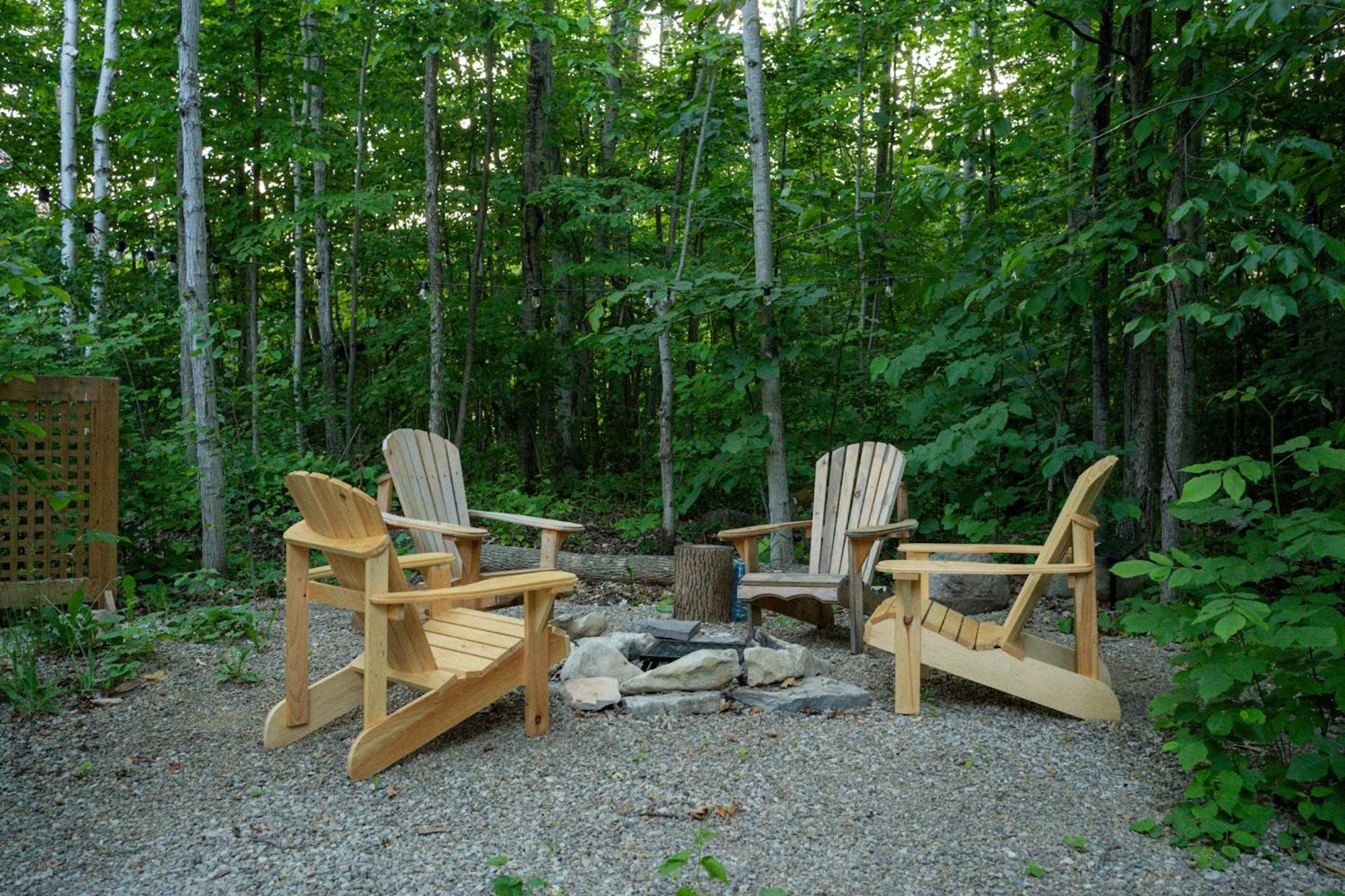 فندق Grotto Getaway Miller Lake المظهر الخارجي الصورة